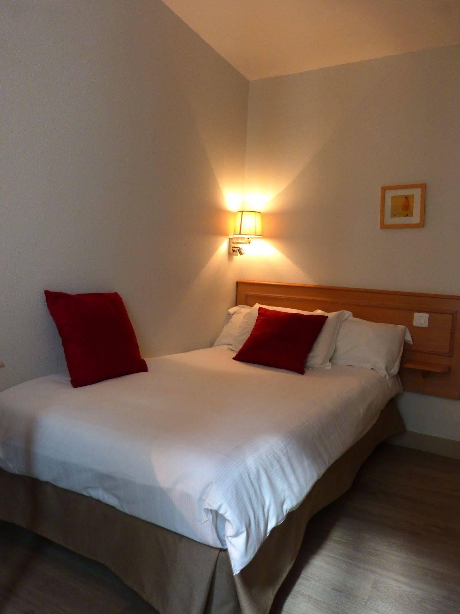 Hotel Little Regina Париж Экстерьер фото