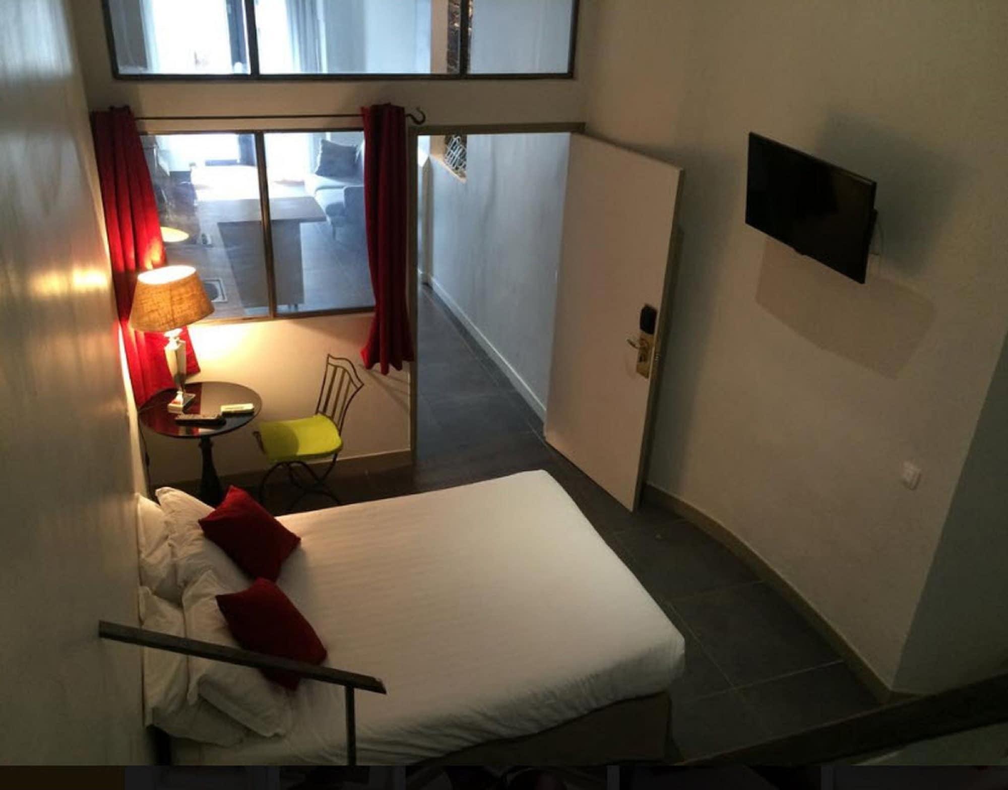 Hotel Little Regina Париж Экстерьер фото