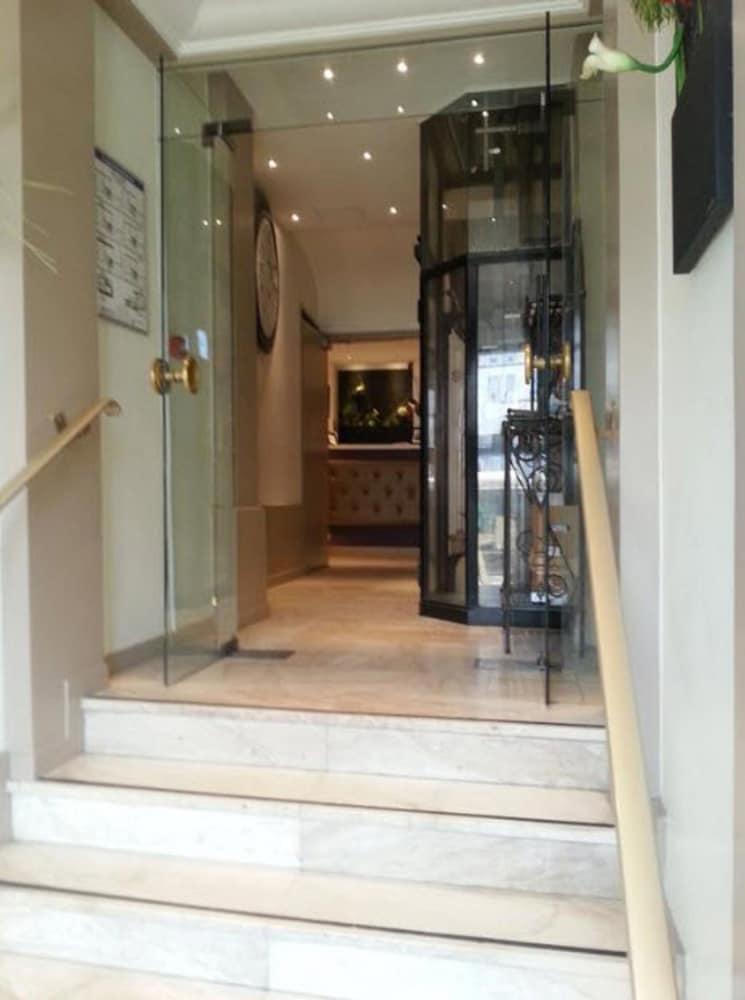 Hotel Little Regina Париж Экстерьер фото